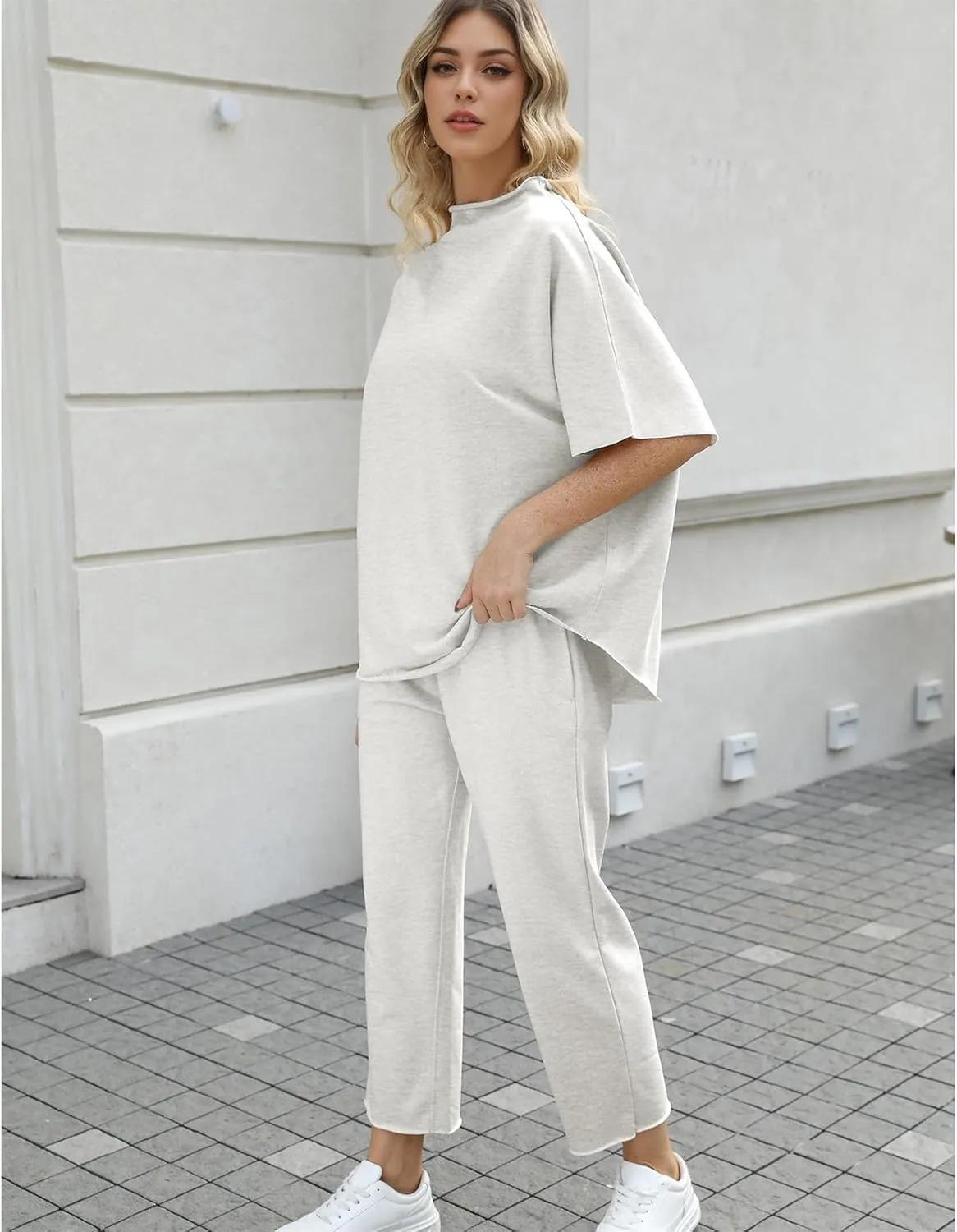 Ainangua Women Casual Two Piece Outfits 3/4 Batwing Sleeve Capelet CrewNeck Pullover Top Wide Leg Pants Lounge Sets Sweatsuit