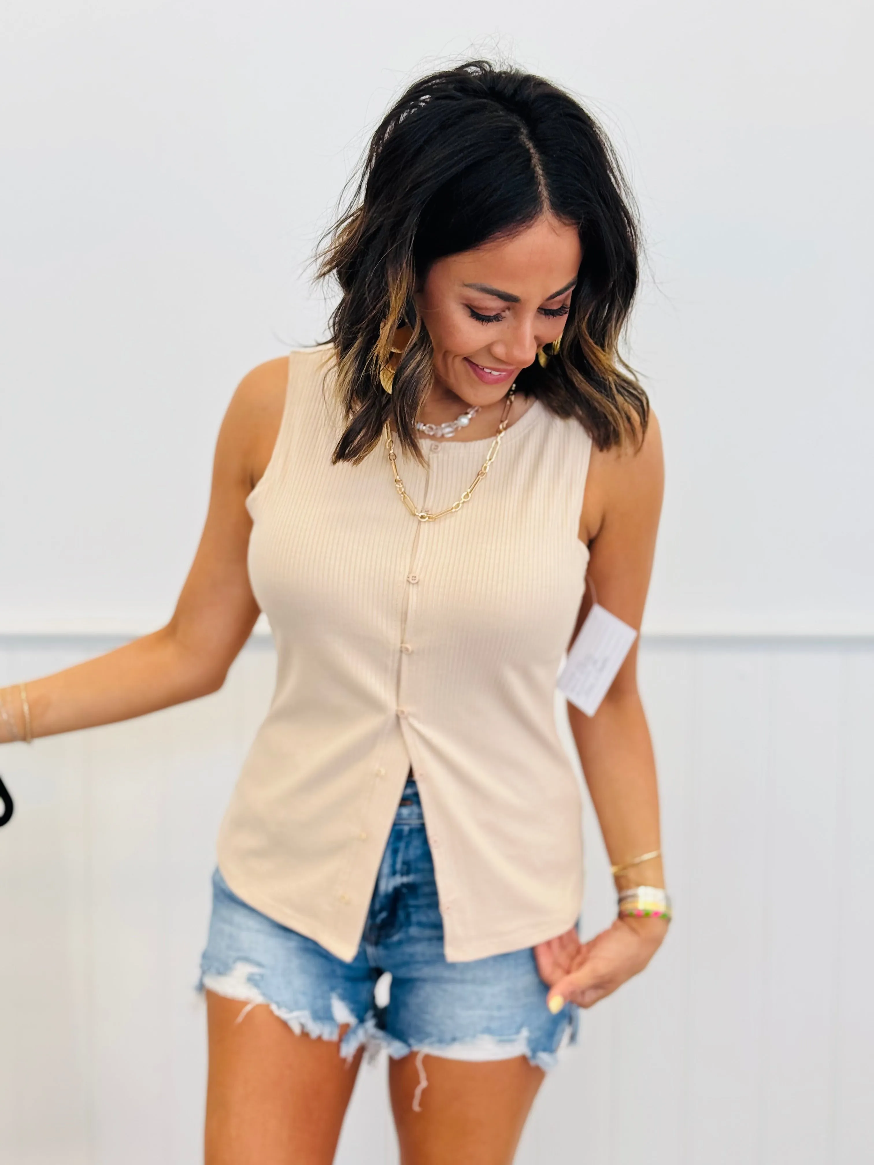 Boat Neck Button Down Vest Top (Reg.)-2 Colors