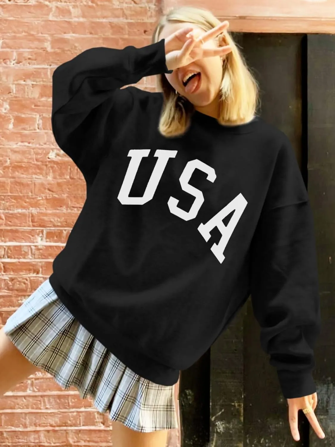 Langwyqu Women's Oversized Sweatshirt Los Angeles California Crewneck Long Sleeve Casual Loose Pullover Tops