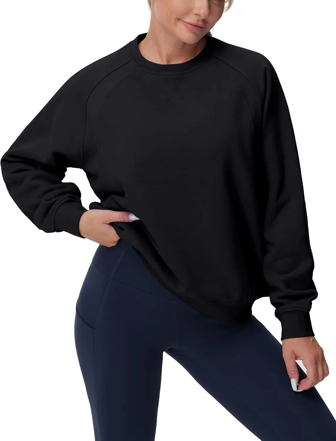THE GYM PEOPLE Women's Oversized Fleece Sweatshirts Loose Fit Crewneck Long Sleeve Pullover Tops
