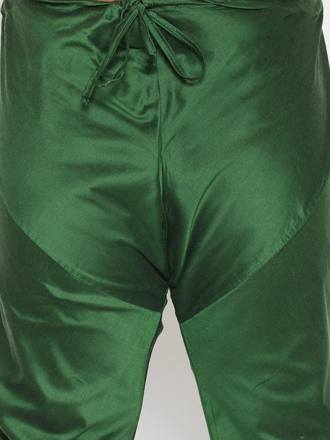 VASTRAMAY Men's Green Viscose Kurta Set